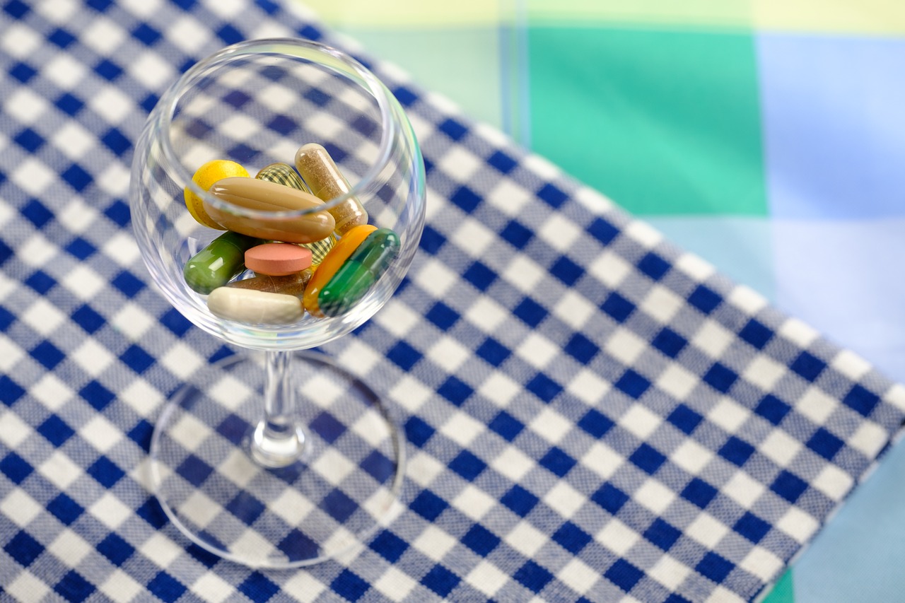 pill-cocktail