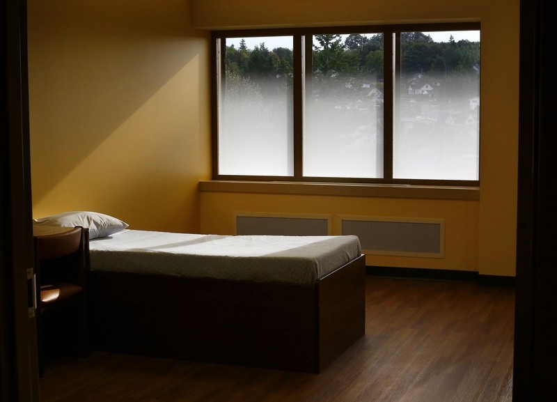 psych-hospital-bed